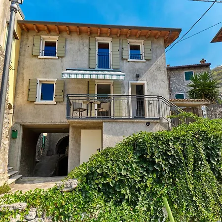 Apartamento Casa Iris Brenzone sul Garda
